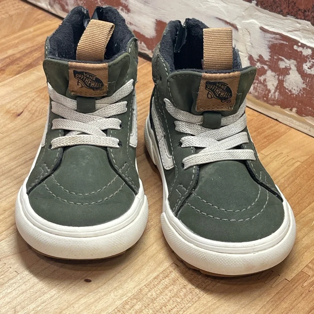 Vans Sk8-Hi MTE Toddler Size 6.5 Olive Green High Top Zip Sneakers 721454